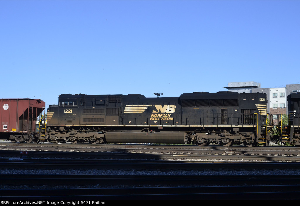 UP 7066 - Roster